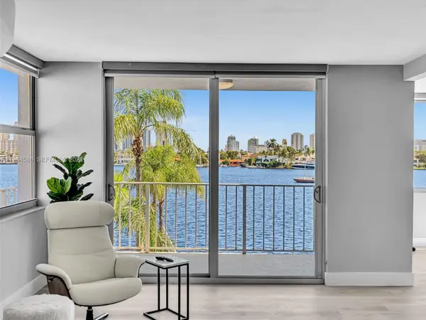 16570 NE 26th Ave #3A (DOCK), North Miami Beach, FL 33160