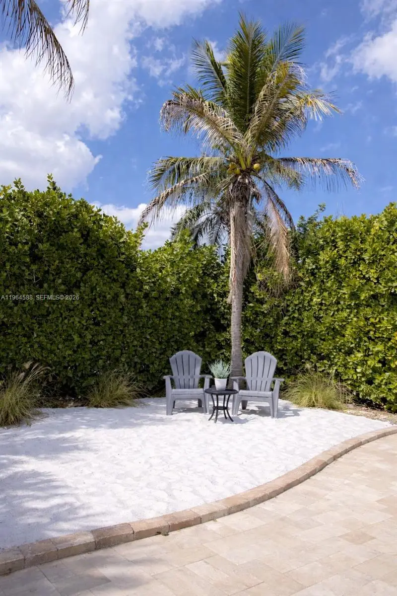 1920 Cedar Ct, Weston, FL 33327 - #3