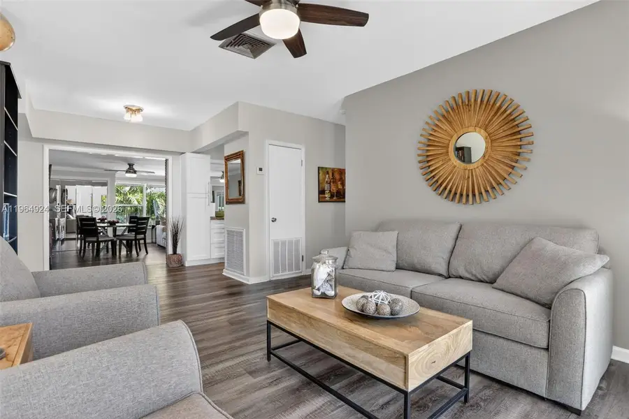 409 NW 28th Ct, Wilton Manors, FL 33311 - #2