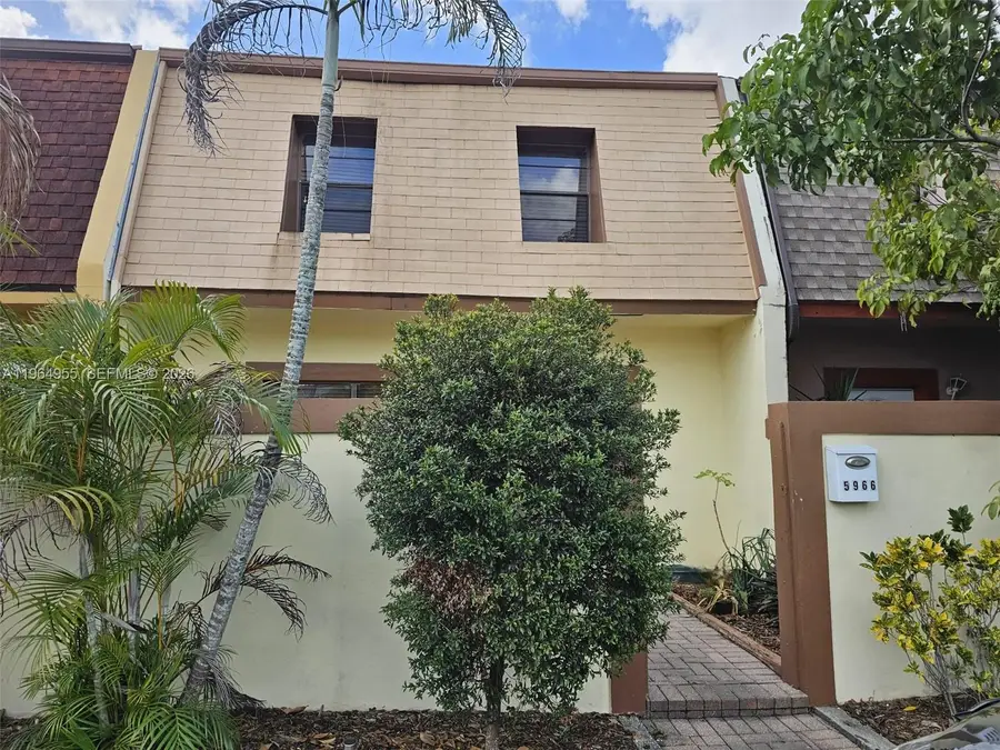 5966 NW 24th Ct, Sunrise, FL 33313 - #3