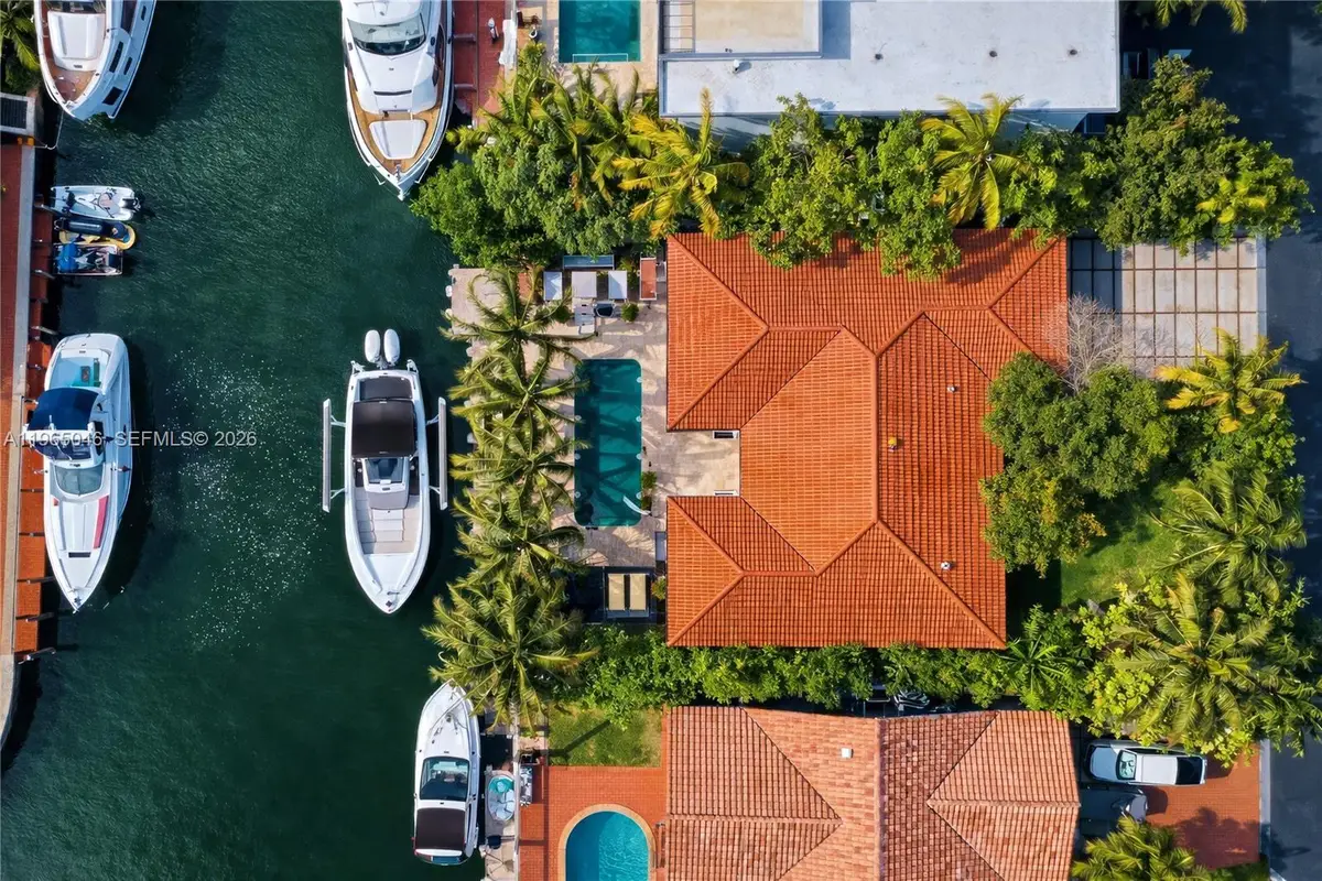 3400 NE 165th St, North Miami Beach, FL 33160 - #1