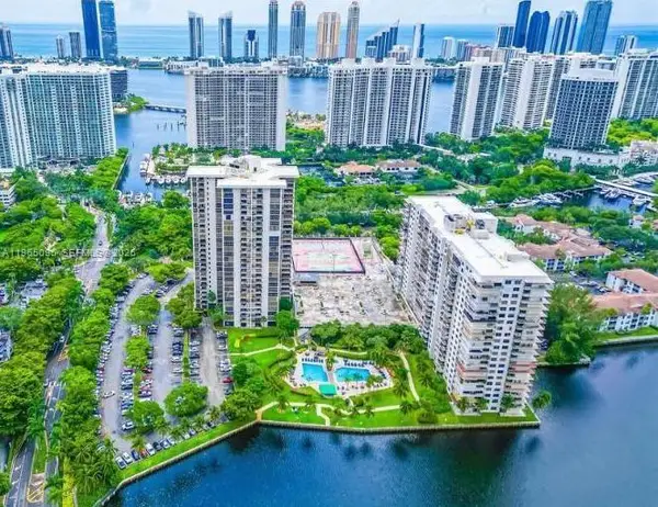 18151 NE 31st Ct #205, Aventura, FL 33160