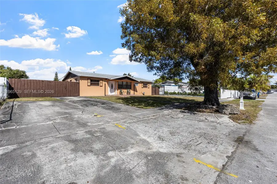 11845 SW 203rd Ter, Miami, FL 33177 - #2