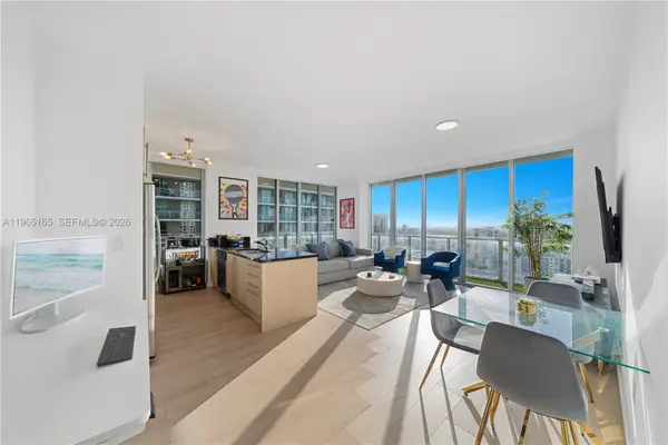 1111 SW 1st Ave #2114-N, Miami, FL 33130