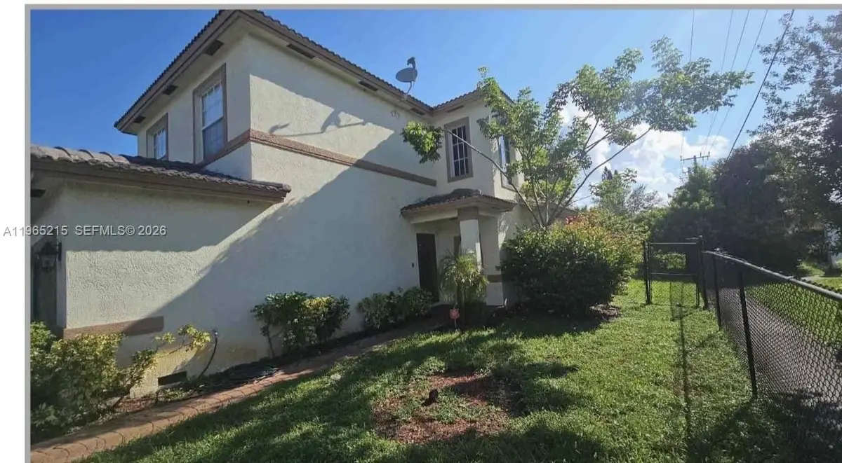 Address Withheld By Seller, Lauderhill, FL 33313 - #1