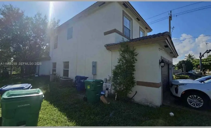 Address Withheld By Seller, Lauderhill, FL 33313 - #2