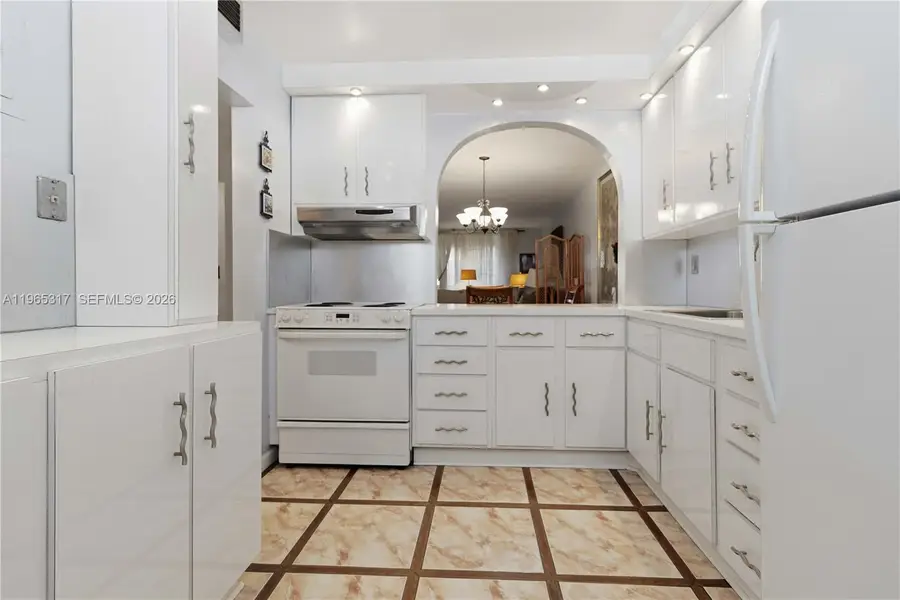 1401 NE Miami Gardens Dr #287, Miami, FL 33179 - #2