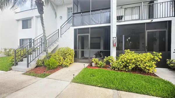 296 Racquet Club Rd #104, Weston, FL 33326