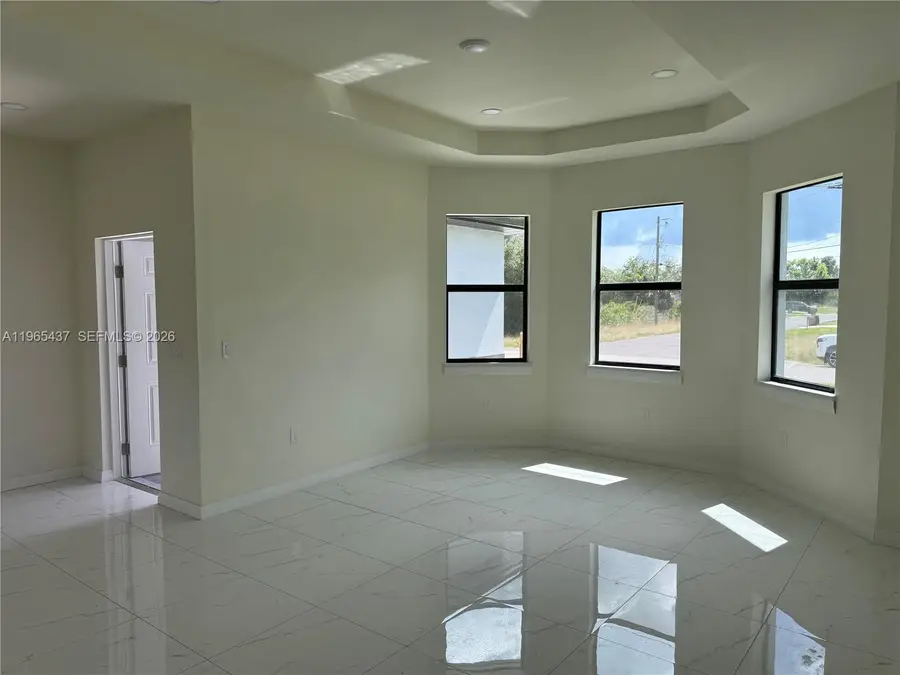 2820 47th, Lehigh Acres, FL 33971 - #2