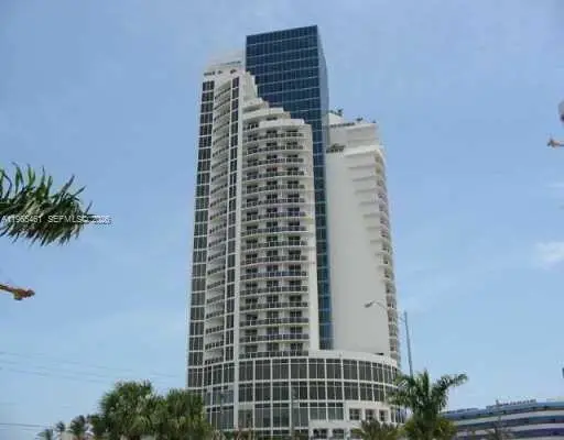 18001 Collins Ave #2706, Sunny Isles Beach, FL 33160