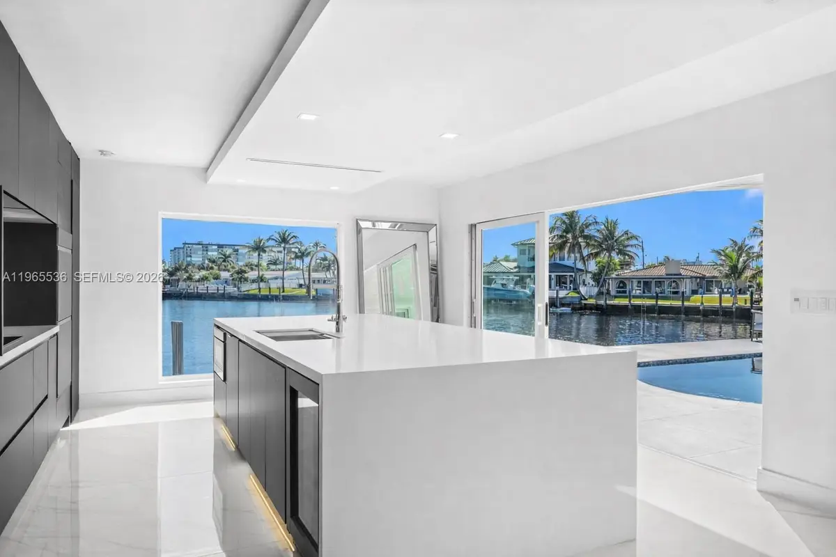 670 SE 7th Ave, Pompano Beach, FL 33060 - #1