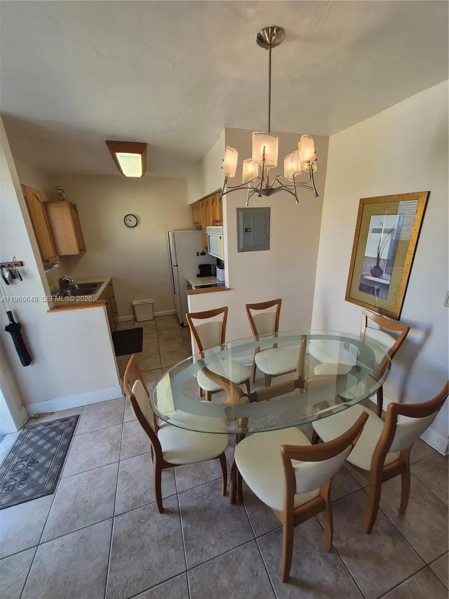 520 Euclid Ave #8, Miami Beach, FL 33139 - #3