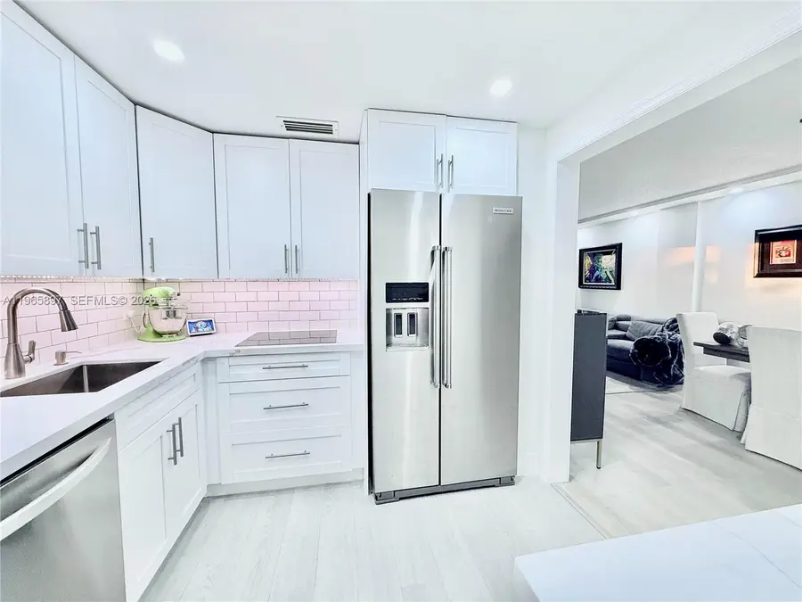 6000 NE 22nd Way #5C, Fort Lauderdale, FL 33308 - #3