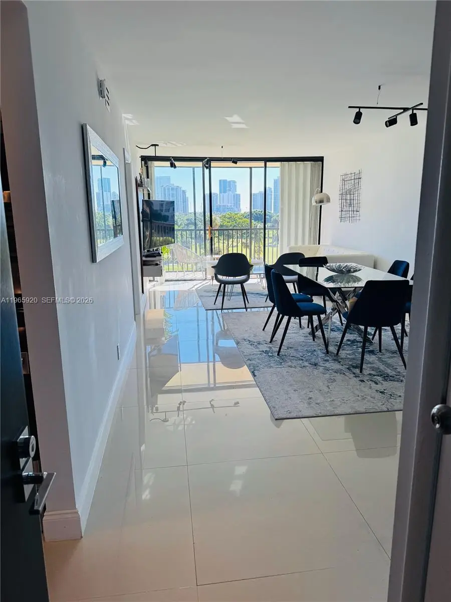 20335 W Country Club Dr #608, Aventura, FL 33180 - #1