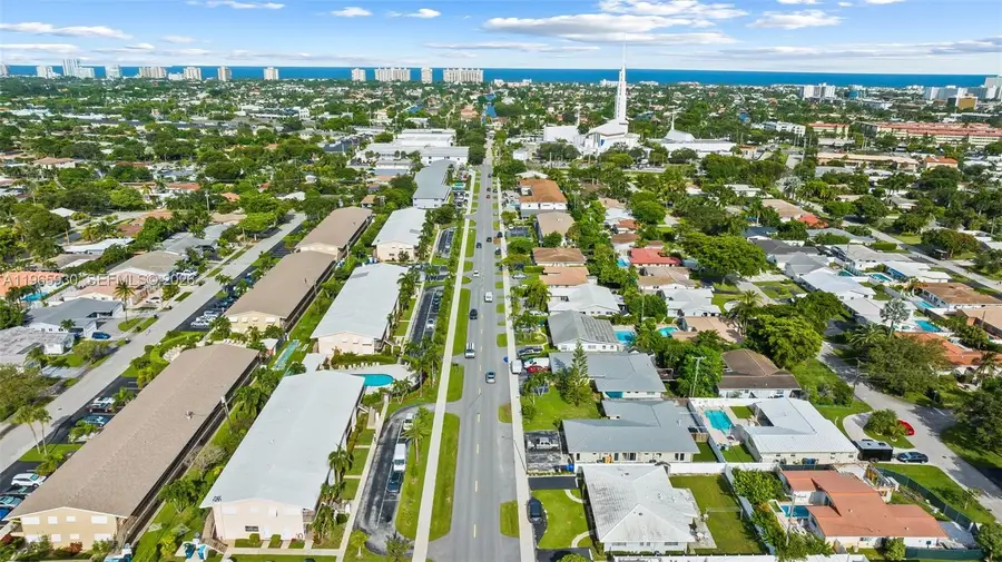 2081 NE 56th St #101, Fort Lauderdale, FL 33308 - #3