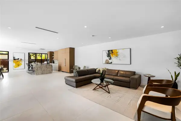 300 NE 48th St, Miami, FL 33137