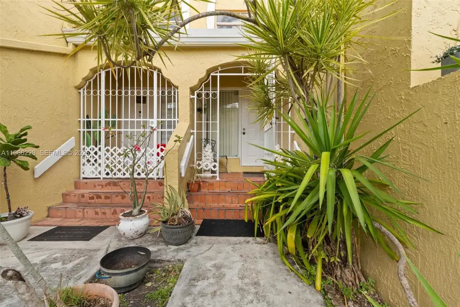 415 NW 85th Pl #1707, Miami, FL 33126 - #2