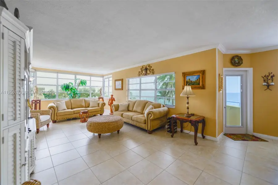 1950 S Ocean Dr #3P, Hallandale Beach, FL 33009 - #2