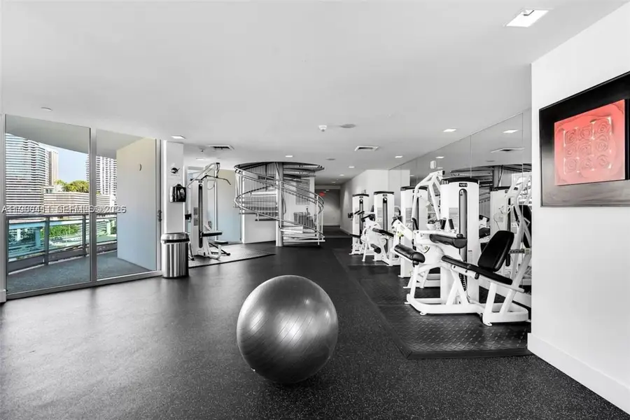 350 S Miami Ave #2714, Miami, FL 33130 - #3