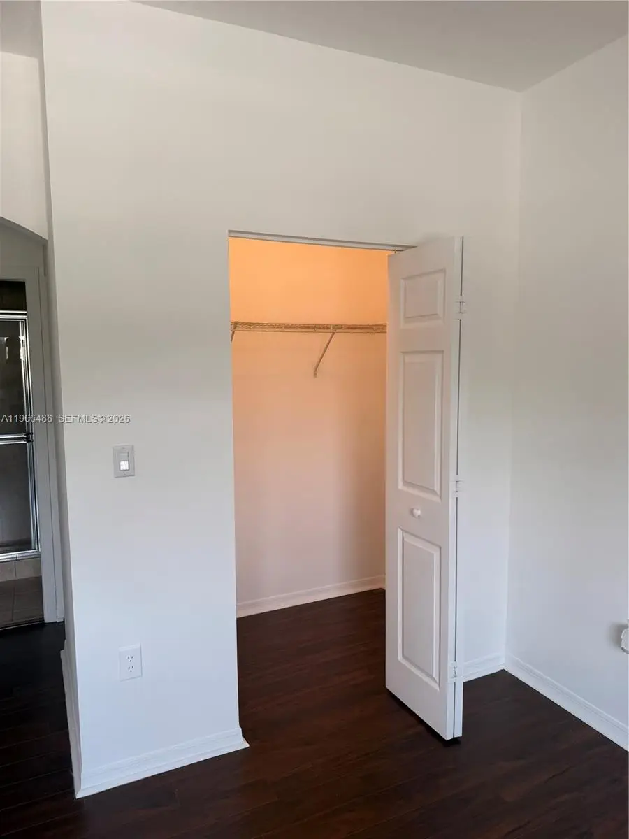 906 SW 143rd Ave, Pembroke Pines, FL 33027 - #3