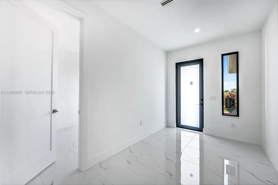 865 Chipley St E, Lehigh Acres, FL 33974 - #3