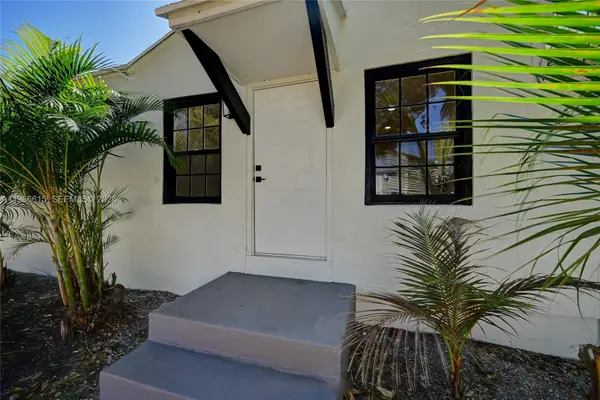 816 Tuscaloosa St, West Palm Beach, FL 33405