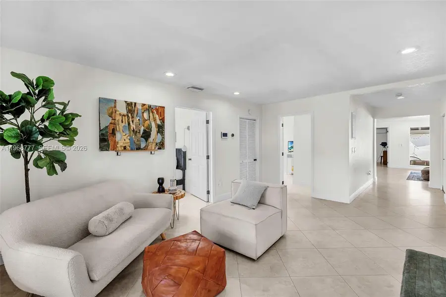 634 SW 63rd Ave, Miami, FL 33144 - #3