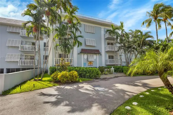 1150 Madruga Ave #B301, Coral Gables, FL 33146