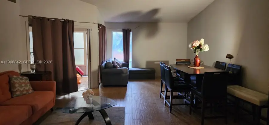 2562 SE 7th Ct, Homestead, FL 33033 - #3