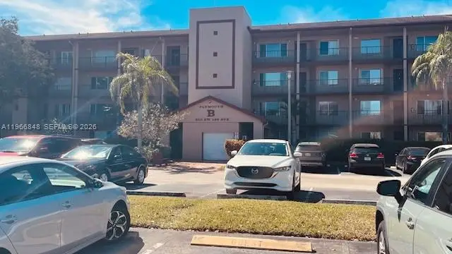 950 SW 138th Ave #314B, Pembroke Pines, FL 33027 - #2