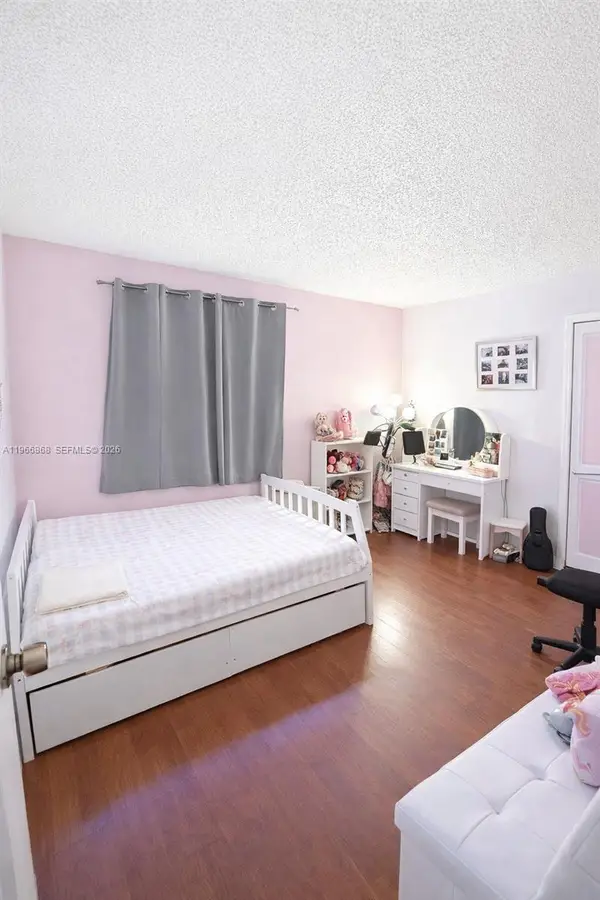 8460 SW 154th Cir Ct #121, Miami, FL 33193