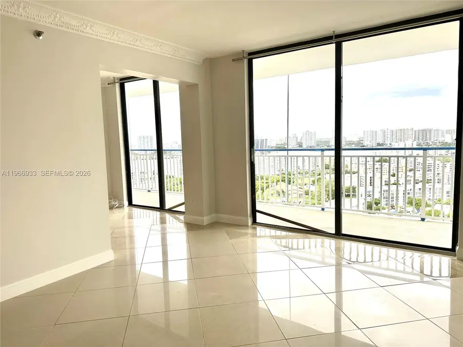 210 174th St #2411, Sunny Isles Beach, FL 33160 - #2