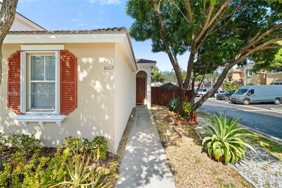 4217 NE 22nd Dr, Homestead, FL 33033 - #2