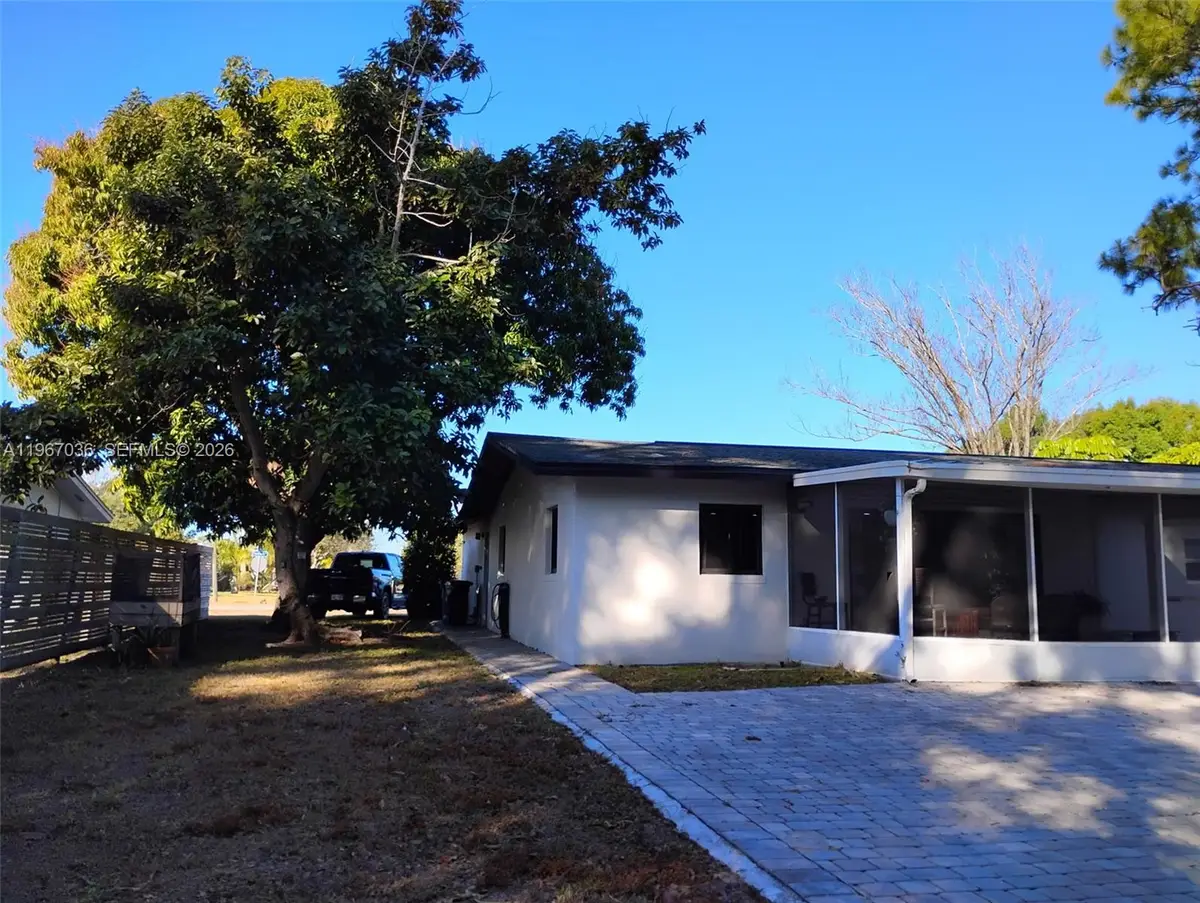 8802 Fordham, Fort Myers, FL 33907 - #1
