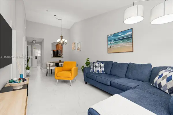 2250 NW 78th Ave #202, Pembroke Pines, FL 33024