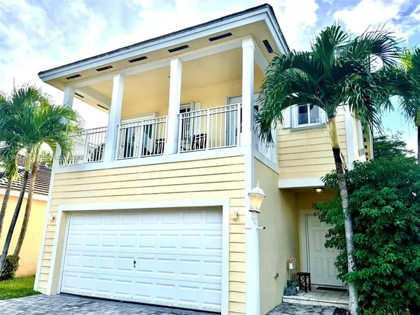 396 NE 33rd Ter, Homestead, FL 33033