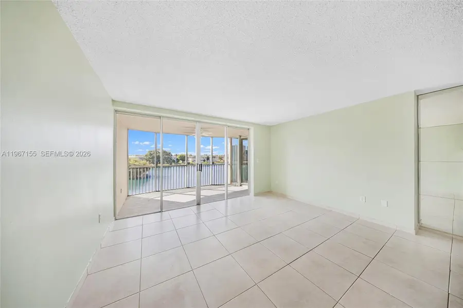 1750 NE 191st St #326-4, Miami, FL 33179 - #3