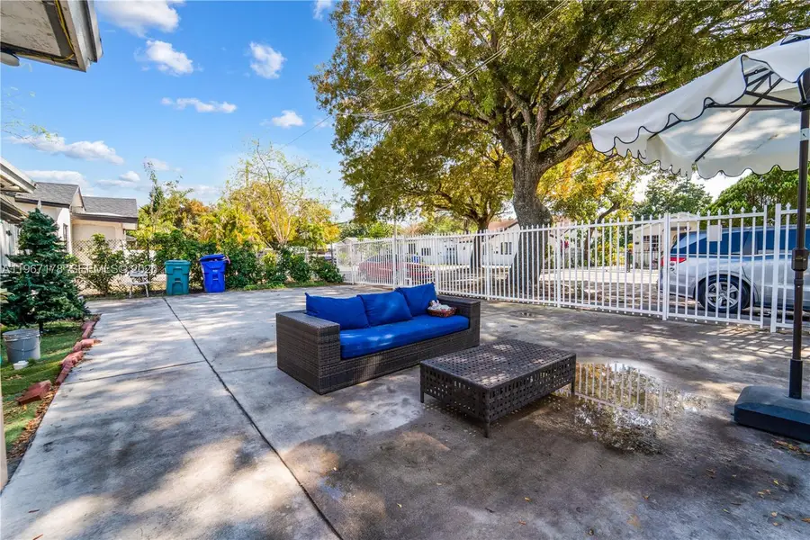 1371 NW 59th St, Miami, FL 33142 - #2