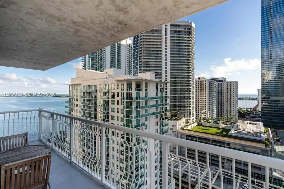 1200 Brickell Bay Dr #3923, Miami, FL 33131 - #1