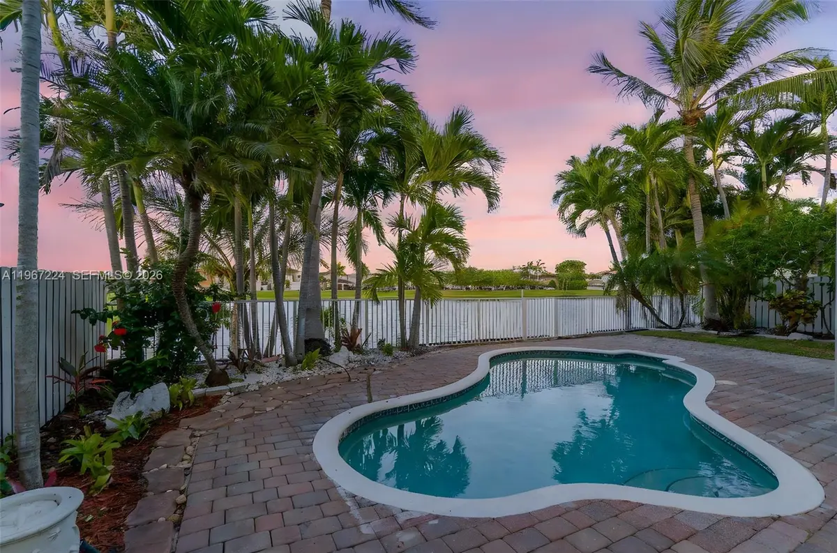 6425 SW 164th Ave, Miami, FL 33193 - #1