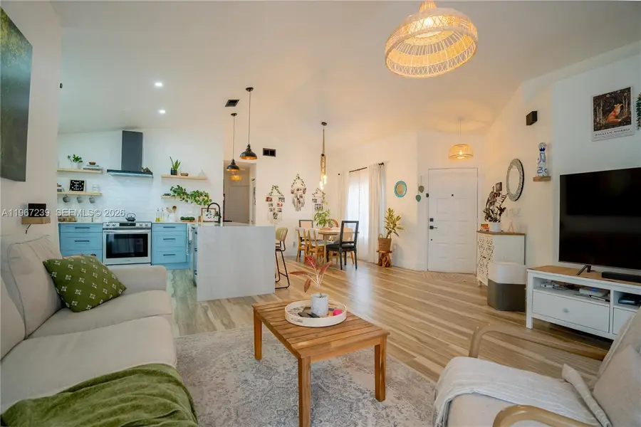 17235 NW 7th St, Pembroke Pines, FL 33029 - #3