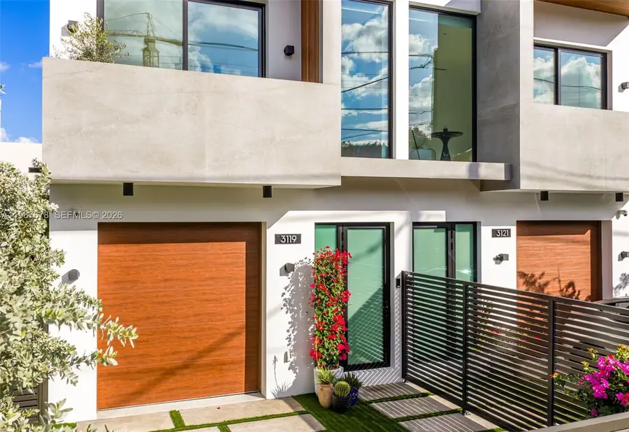 3119 Plaza St, Miami, FL 33133 - #2