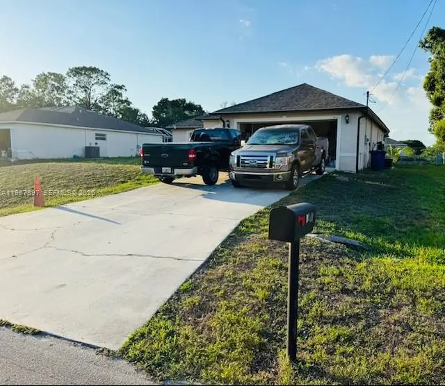 5104 Beauty St, Lehigh Acres, FL 33971 - #2