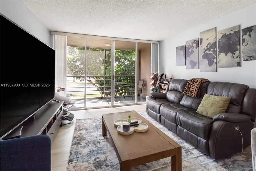 9440 Tangerine Pl #202, Davie, FL 33324 - #2