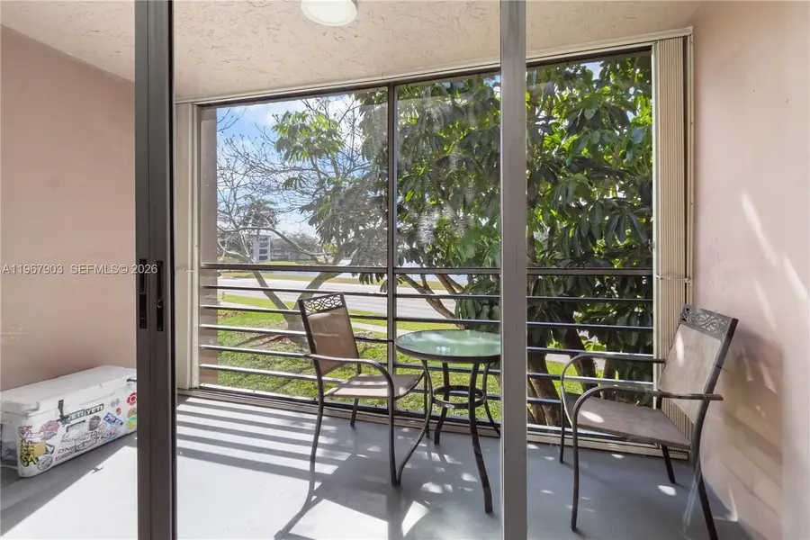 9440 Tangerine Pl #202, Davie, FL 33324 - #3