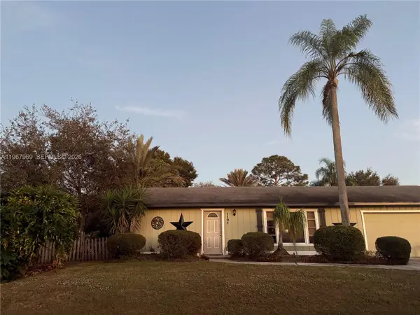 1101 SW Jumper St, Port St Lucie, FL 34983