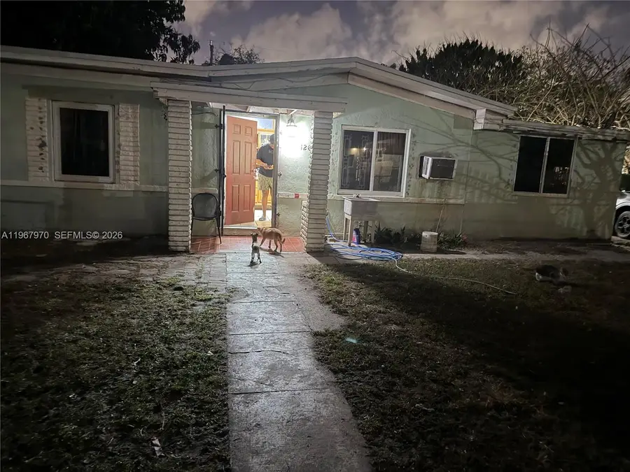 12040 NW 20th Ave, Miami, FL 33167 - #2
