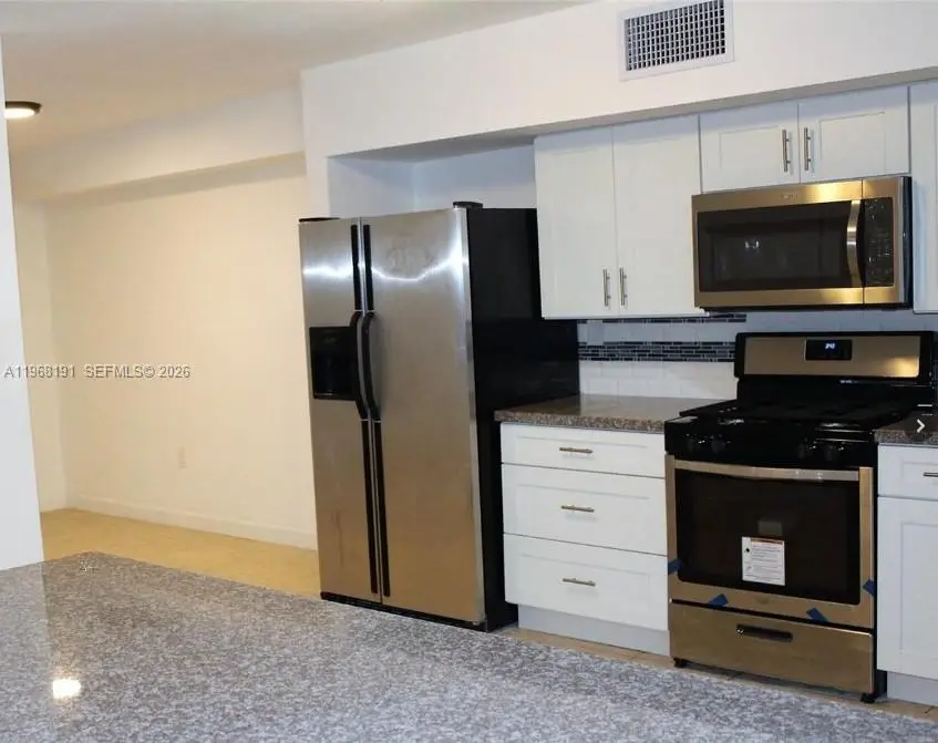 7133 SW 109th Ct, Miami, FL 33173 - #2