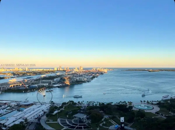 253 NE 2nd St #3903, Miami, FL 33132