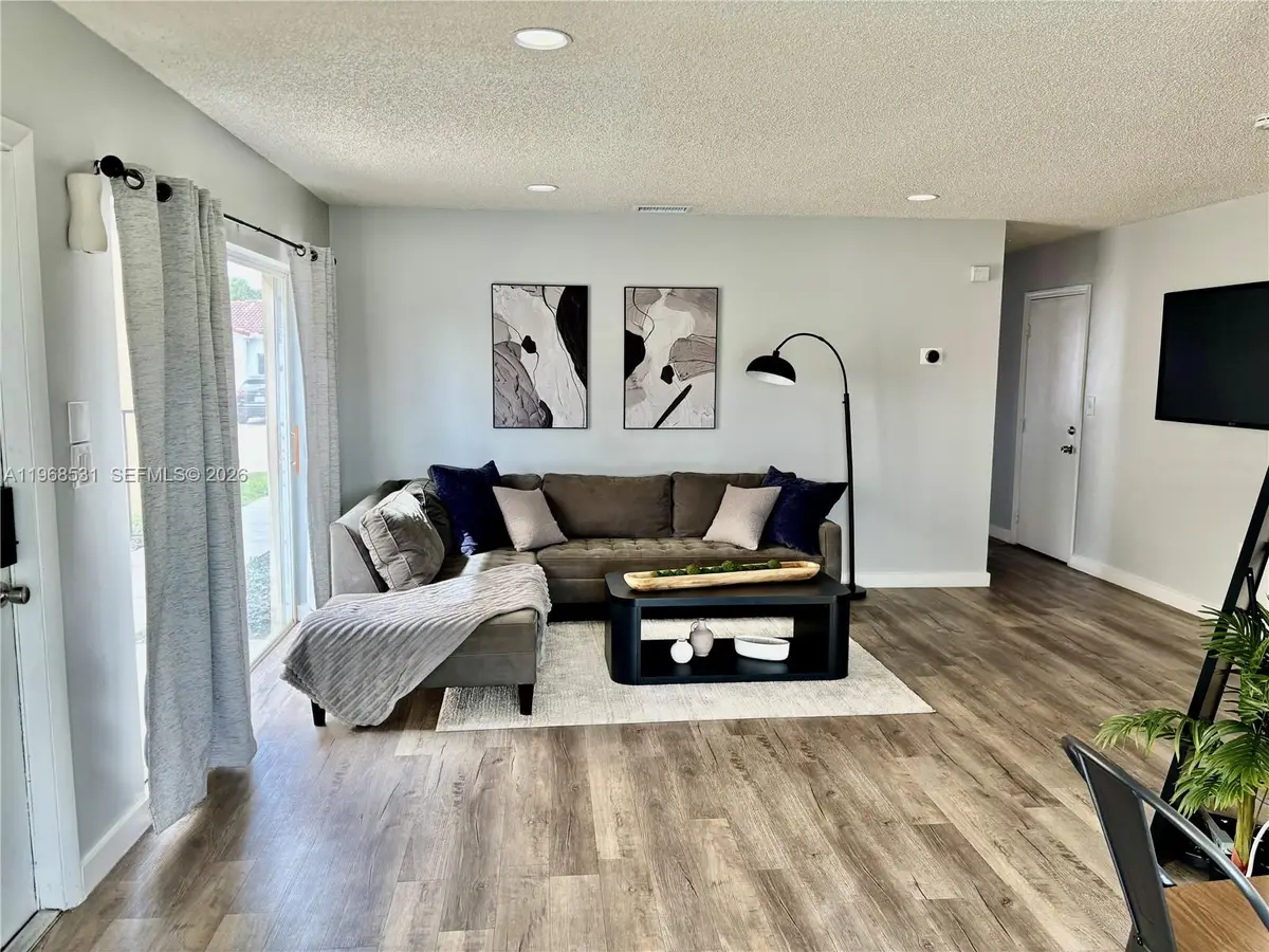 16831 SW 139th Pl, Miami, FL 33177 - #1